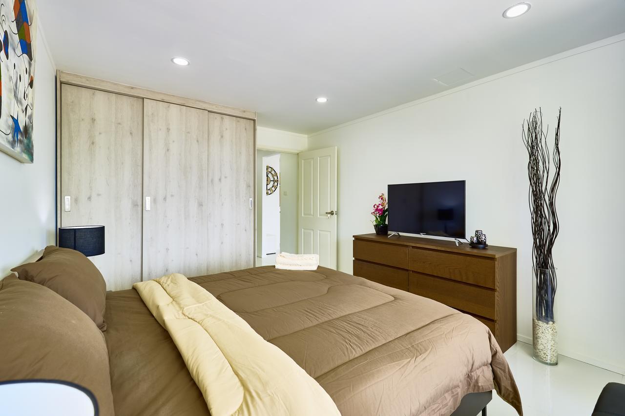 Luxurious Apartment On Jomtien Beach Road Praia de Jomtien Exterior foto
